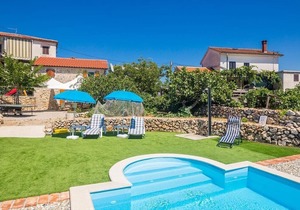 Wonderful and comfortable holiday home in Brzac, Island Krk, Croatia with private pool for 5 persons