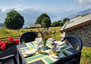 Wonderful private villa for 6 people with WIFI, TV, patio and pets allowed