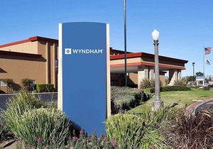Wyndham Sacramento