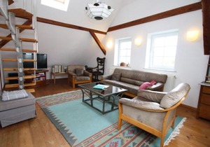 XXL Ferienhaus mit Sauna in Upost