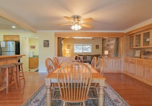 Yosemite View Retreat- Spa on Amazing Mountain Top View Deck!