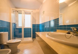 Zahara de los Atunes Apartment, Urb. Zahazar-la Zarzuela 3 bedroom (s)