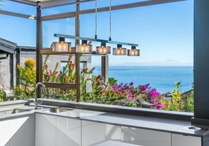 Zaria Sun Family by Host Agents