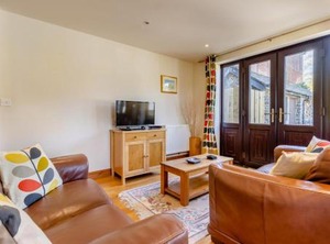 Derw Cottages | Trefeglwys