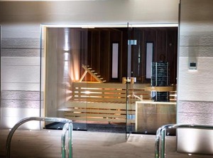 Bar Restaurant | Lepton