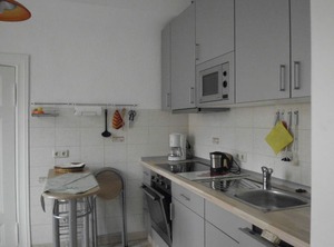 People Monument Courtyard | Roddan