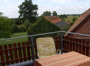 People Monument Courtyard | Roddan