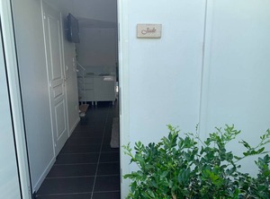 Le Moule The Beach Terrace | L'Autre-Bord