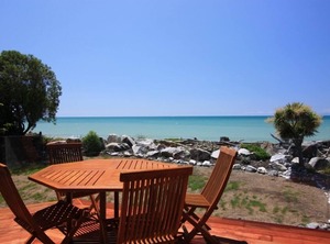 Ru | Ruby Bay