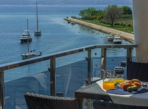 Stanici | Omis