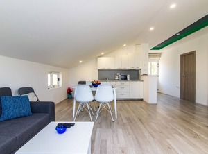 Loro Ploce | Peracko Blato