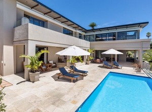 Bantry Retreat | Bantry Bay