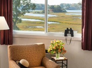Bayside Resort Hotel | West Yarmouth