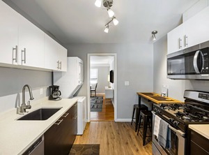 Brookwood Courtyard | Midtown