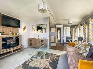 Caravan At Seaview Holiday Park Kent | Swalecliffe