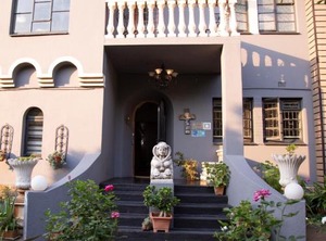 Ben Breakfast | Baileys Muckleneuk