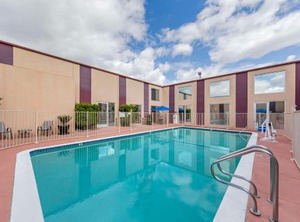 Ontario Airport Inn | Winnetka