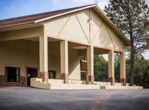 Springs Inn | Ruidoso Downs