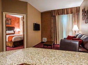Hannaford Inn Suites | Kenwood