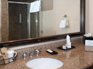 Island Palms Hotel Marina | La Playa