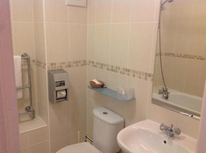 Heronston Hotel | Ewenny