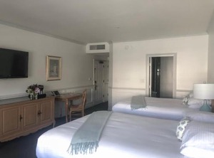 Lantern Inn Sisters | Dana Point