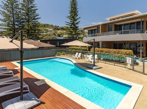 Boom Boomerang Beach | Boomerang Beach