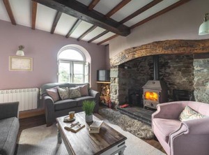 Brynderwen | Llanfair Caereinion