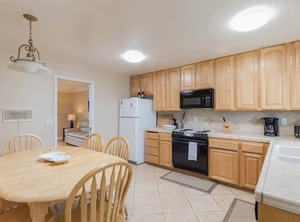 Capitola Village Seashell Blocks Beach | Capitola