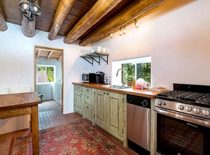 Casa Sarita Patio Ground | Chupadero