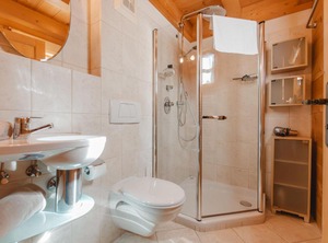 Sommer Chalet Top | Konigsleiten