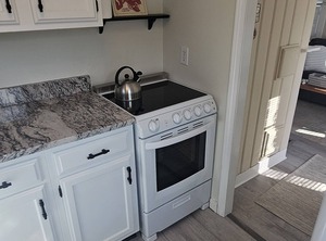 Cottage | Pine Point