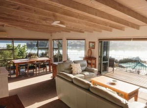 Cliff Edge | Opua