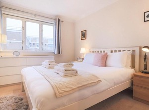 Bedrooom | East Putney
