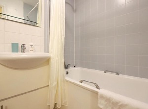 Bedrooom | East Putney