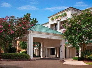 Courtyard | Covington