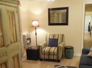 Cozy Budget Express | Freret