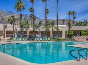 Days Inn | Little Tuscany