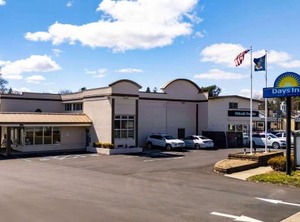 Days Inn | McKownville