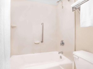 Days Inn | Gadsden