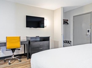 Days Inn | Gracewood