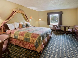 Days Inn | Batavia