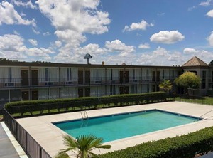 Days Inn | Goldsboro