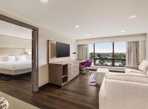 Doubletree | Kenner - Louis Armstrong International Airport