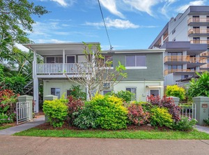 Holiday Mckenzie | Cairns North