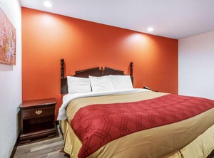 Econo Lodge Lebanon | Franklin