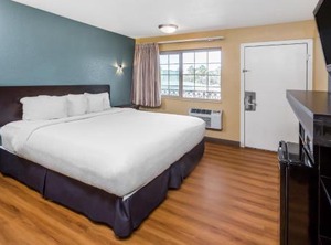 Travelodge | Loma Alta