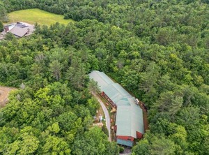 Evergreen Valley Inn | Stoneham