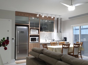 Apartamento Para Locação Em Bombinhas | Centro