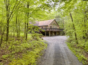 Half Moon | Great Barrington